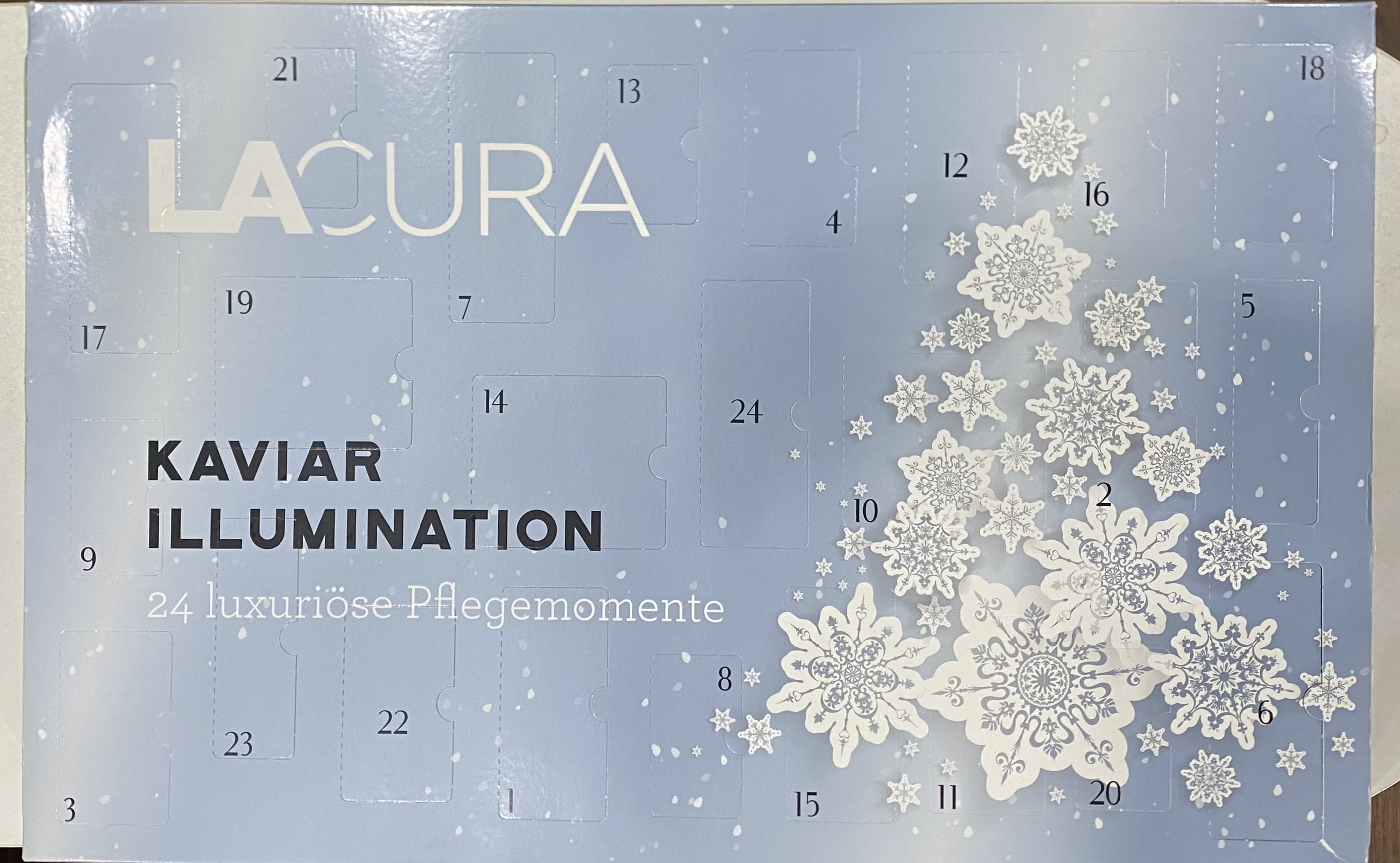 Bộ mỹ phẩm LACURA Kaviar Illumination Adventkalenkder 24 món